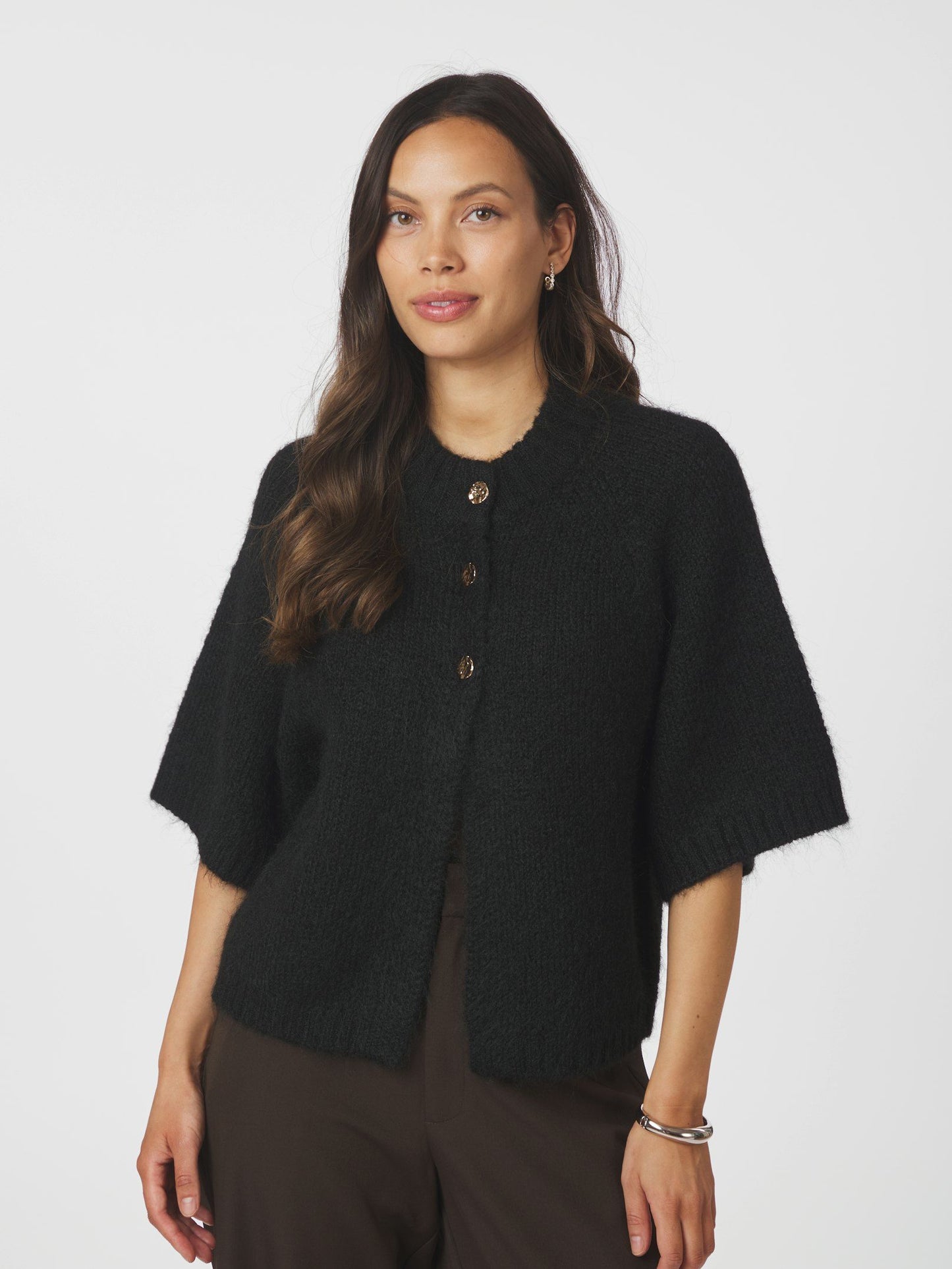 BENUTTA FLUFFY KNIT SORT
