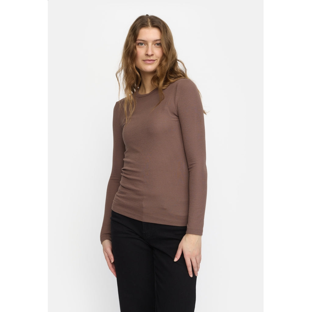 SRFENJA O-NECK TOP
