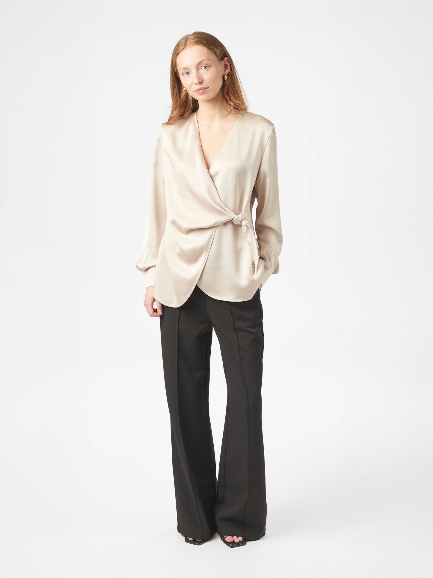 PETRIS HEAVY SATEEN TOP