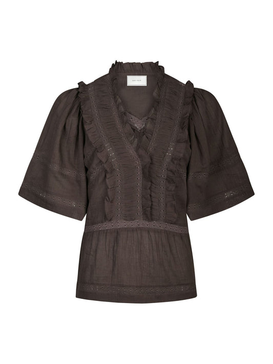 EVIENNE S VOILE TOP